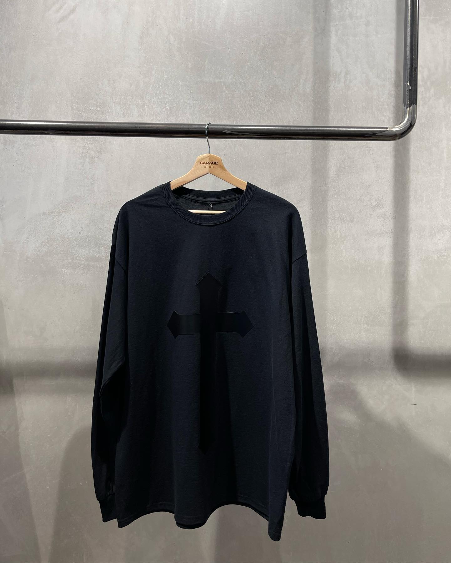 Cross Longsleeve – Black
