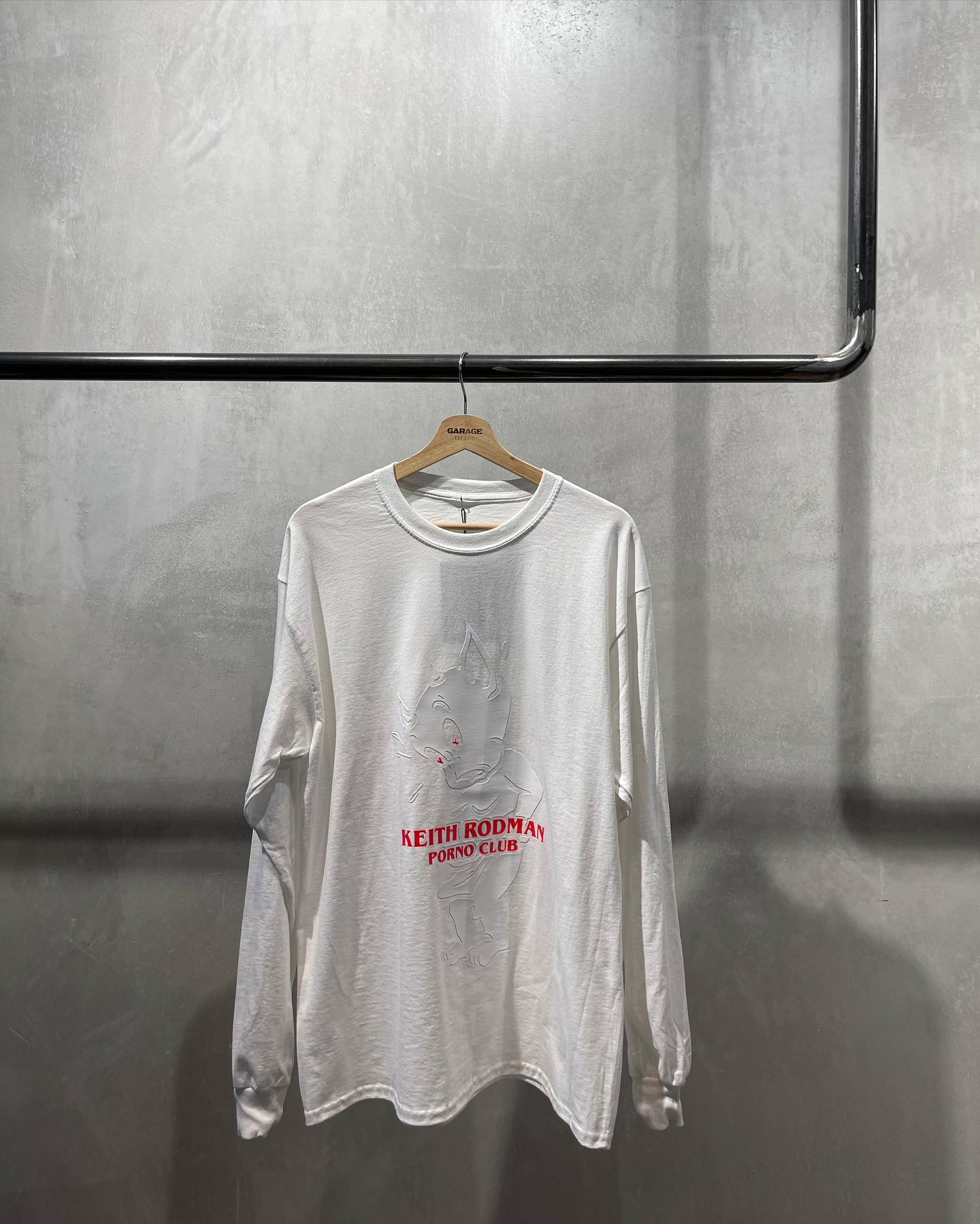 Porno Club Longsleeve – White