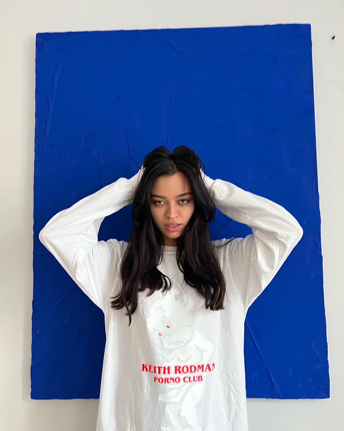 Porno Club Longsleeve – White